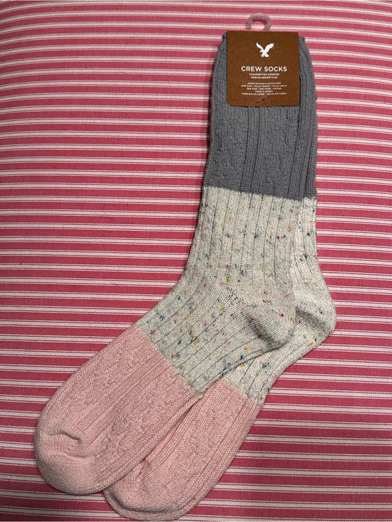 American Eagle Outfitters Accessories - NWT AE Socks
